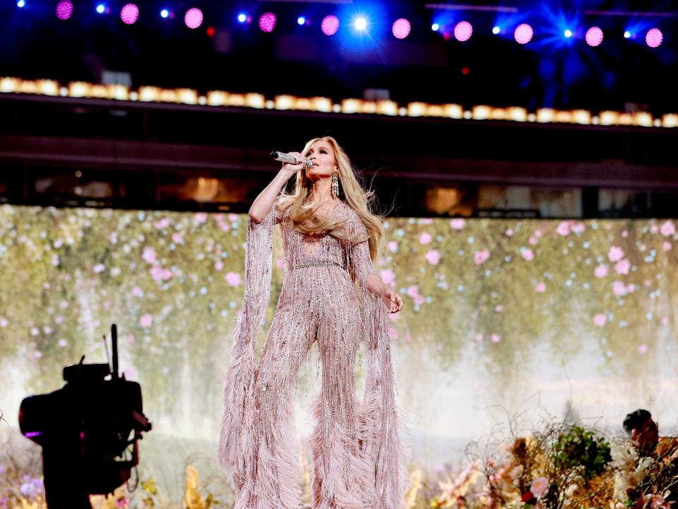 Jennifer Lopez performs onstage during Global Citizen VAX LIVE: The Concert To Reunite The World (Getty Images for Global Citizen)