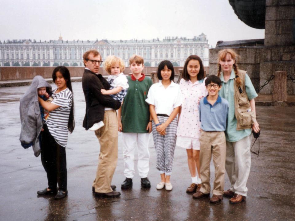 <p>Familia de Woody Allen y Mia Farrow.</p> (Rex Features)