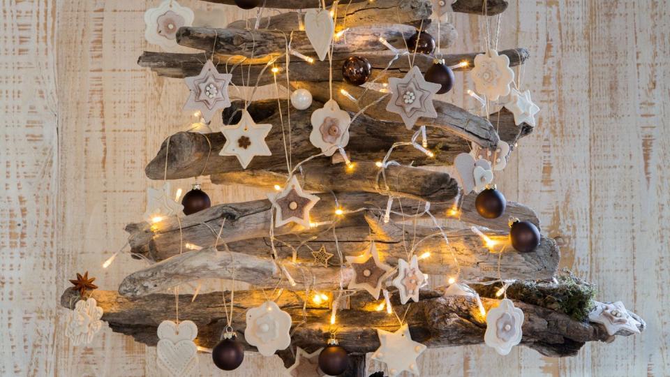 rustic christmas tree