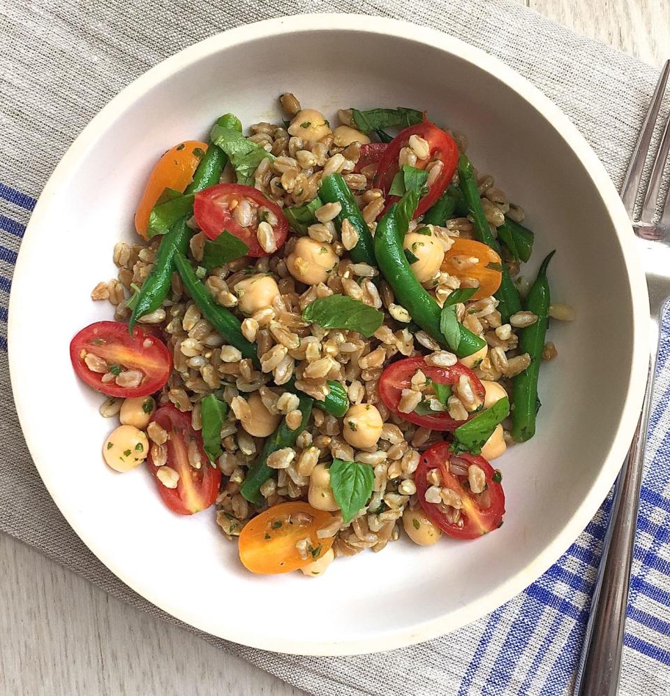 <p>The grain salad your dinner needs.</p><p>Get the recipe from <a href="https://www.delish.com/cooking/recipe-ideas/recipes/a43059/best-farro-salad-recipe/" rel="nofollow noopener" target="_blank" data-ylk="slk:Delish;elm:context_link;itc:0;sec:content-canvas" class="link ">Delish</a>.</p>