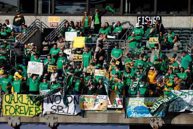 A's beat Rays 2-1 for 7th straight win as fans hold reverse boycott