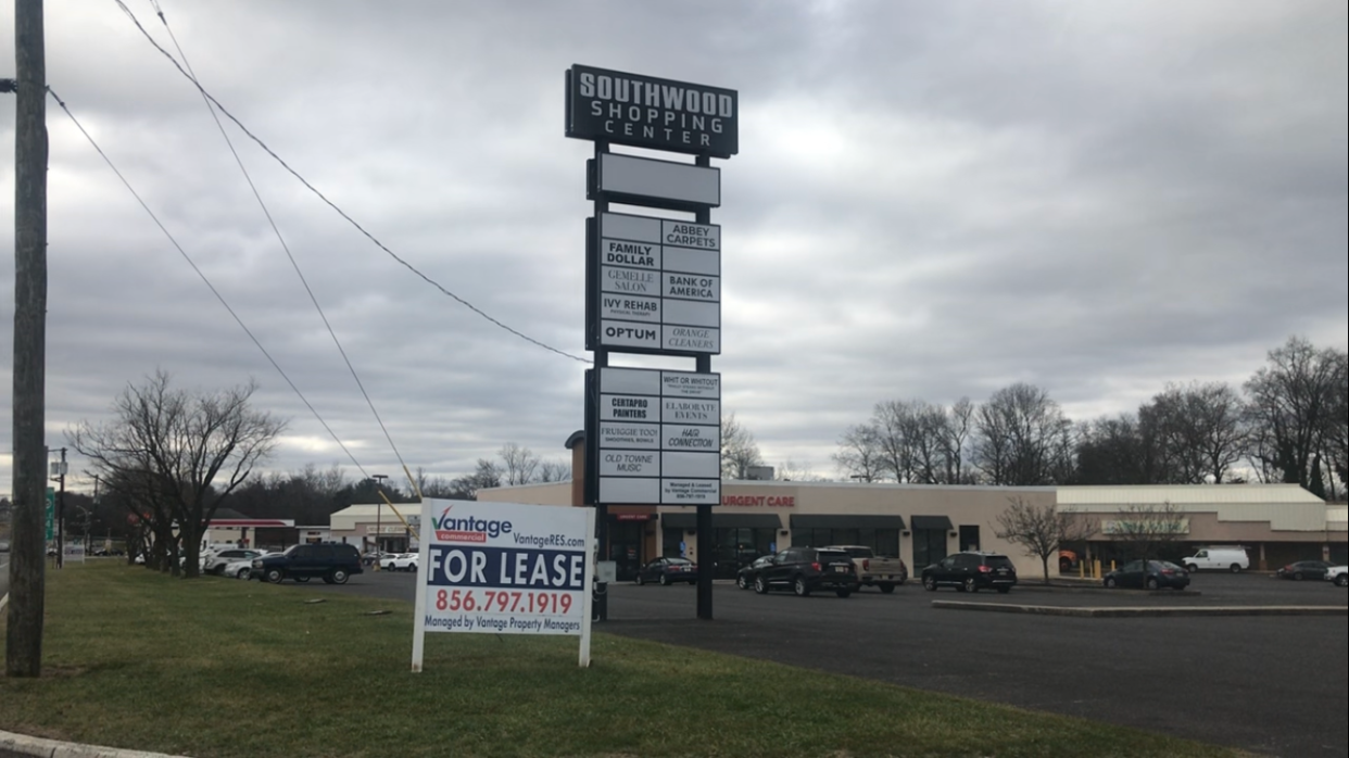 Southwood Shopping Center at 875 mantua Pike (Route 55) in West Deptford Township. PHOTO: Jan. 29, 2024.