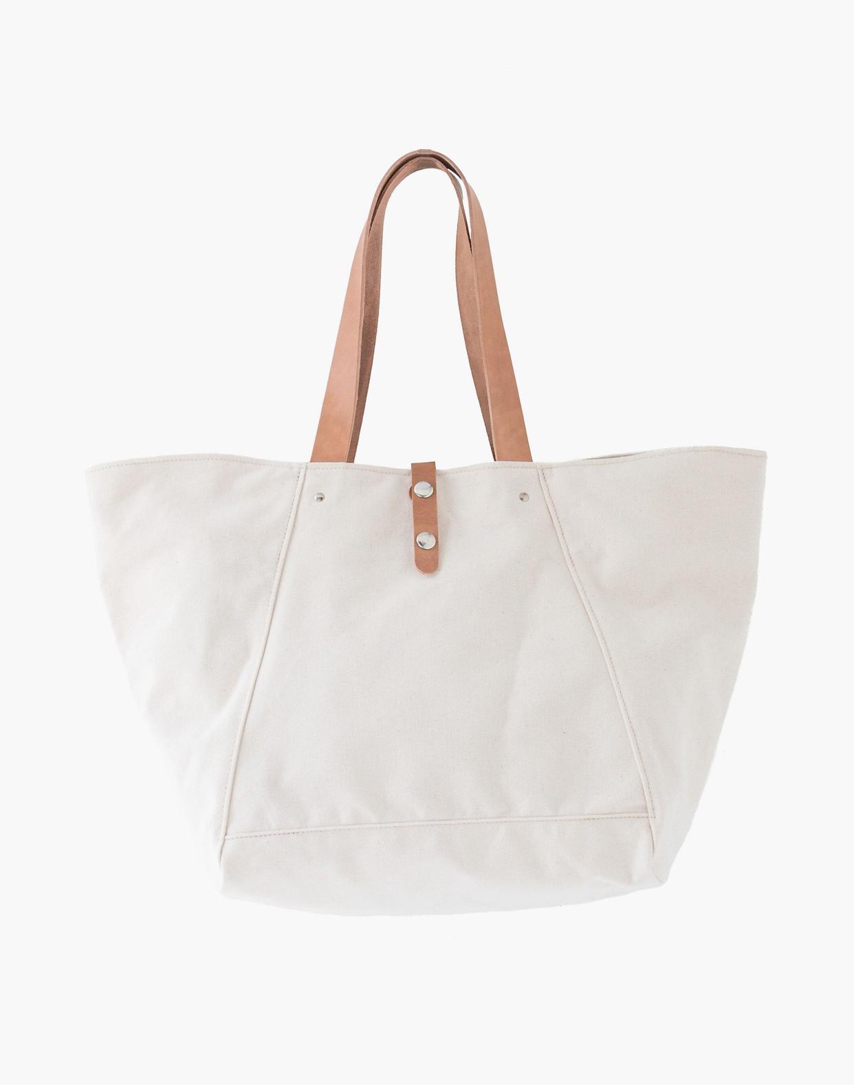 <p><a href="https://go.redirectingat.com?id=74968X1596630&url=https%3A%2F%2Fwww.madewell.com%2Fmakr-canvas-farm-tote-bag-L6505.html&sref=https%3A%2F%2Fwww.harpersbazaar.com%2Ffashion%2Ftrends%2Fg44535857%2Fbest-canvas-tote-bags%2F" rel="nofollow noopener" target="_blank" data-ylk="slk:Shop Now;elm:context_link;itc:0;sec:content-canvas" class="link rapid-noclick-resp">Shop Now</a></p><p>MAKR Canvas Farm Tote Bag</p><p>$145.00</p><p>madewell.com</p><span class="copyright">madewell.com</span>