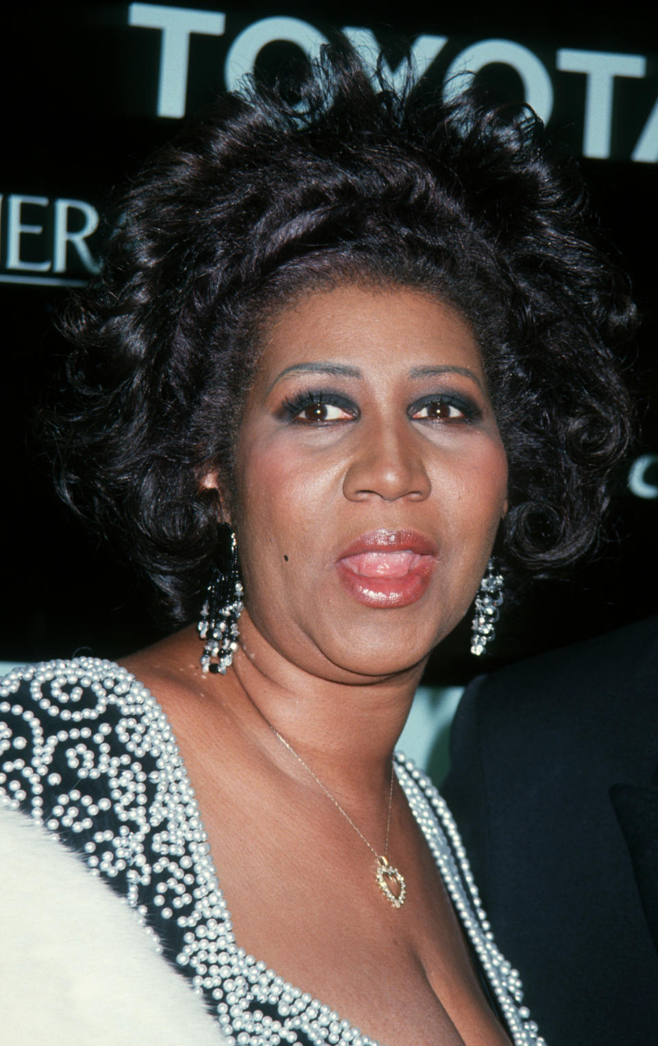 <p>Bei den Essence Awards drehte sich für Aretha Franklin alles um ihre Lockenpracht und die stark betonten Augen. (Foto: Getty Images) </p>