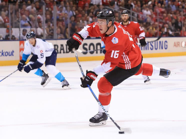 TORONTO, ON - SEPTEMBER 21: Jonathan Toews #16 of Team Canada fires a slapshot to score a second period goal on Team Europe during the World Cup of Hockey 2016 at Air Canada Centre on September 21, 2016 in Toronto, Ontario, Canada. (Photo by Vaughn Ridley/World Cup of Hockey via Getty Images)