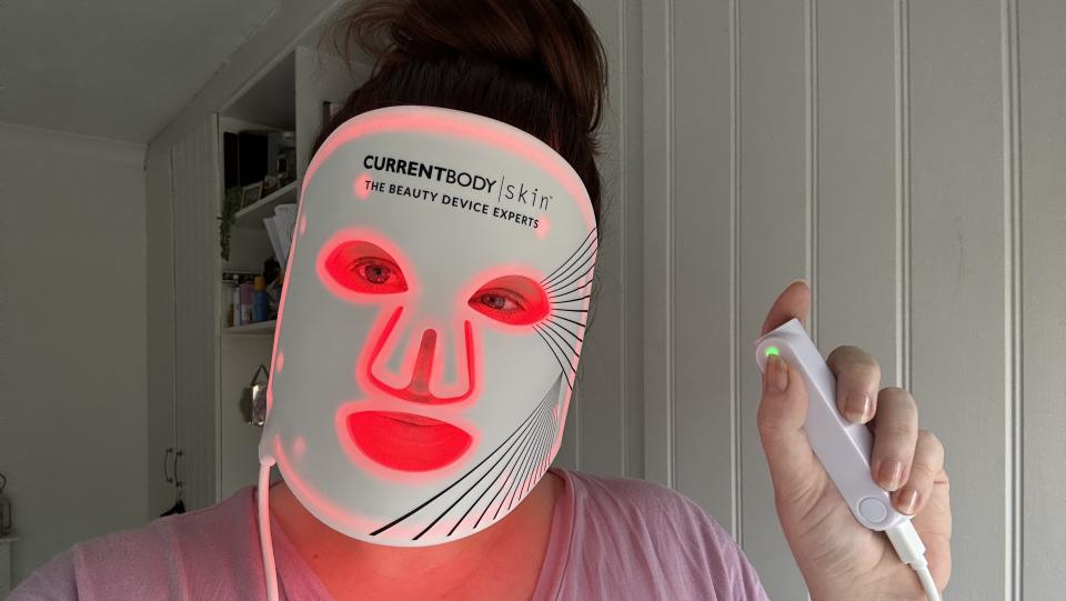 CurrentBody Skin LED Light Therapy Face Mask review