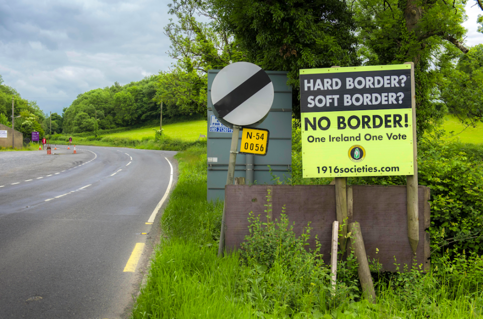 <em>Lord Trimble warned against any attempt by the Irish Government to impose tariffs on trade with the UK after Brexit (Rex)</em>