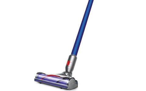 dyson v7 vacuum cleaner black friday deal