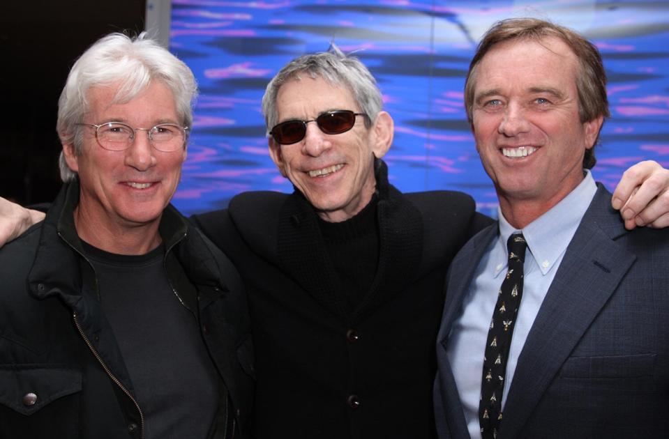 Richard Gere, Richard Belzer, Robert Kennedy Jr. attend RIVERKEEPER Hosts Star-Studded Art Auction to Raise Funds for Water Protection