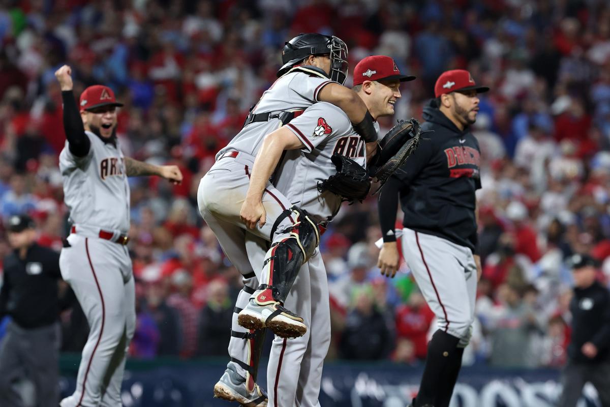 Diamondbacks shock Phillies in NLCS Game 7, advance to first World