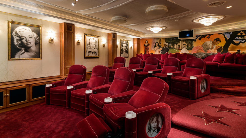 The cushy, Old Hollywood-style screening room. - Credit: Photo: Courtesy of Travis Rowan/Hawai’i Life