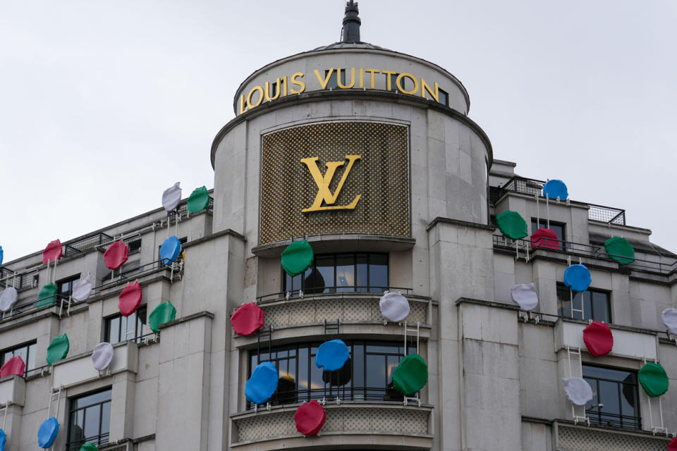 永久保存版：一篇文章畫重點，Hermès、Chanel、Louis Vuitton 哪裡買更划算？