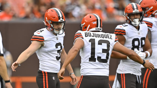 Backup QBs Dobbs, Minshew shine, Eagles edge Browns 21-20 - Hawaii