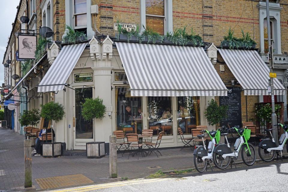 The Bolingbroke Pub, Northcote Road (Daniel Lynch)