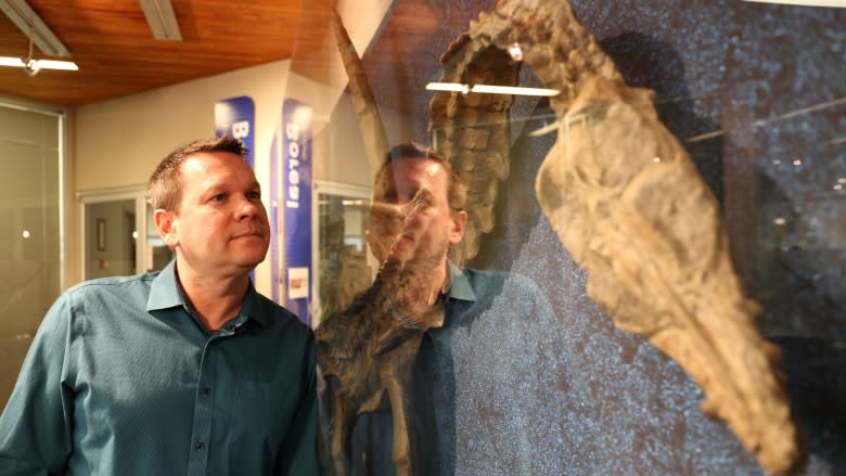 Syncrude marks 25 years of fossil finds in Fort McMurray oilsands mines