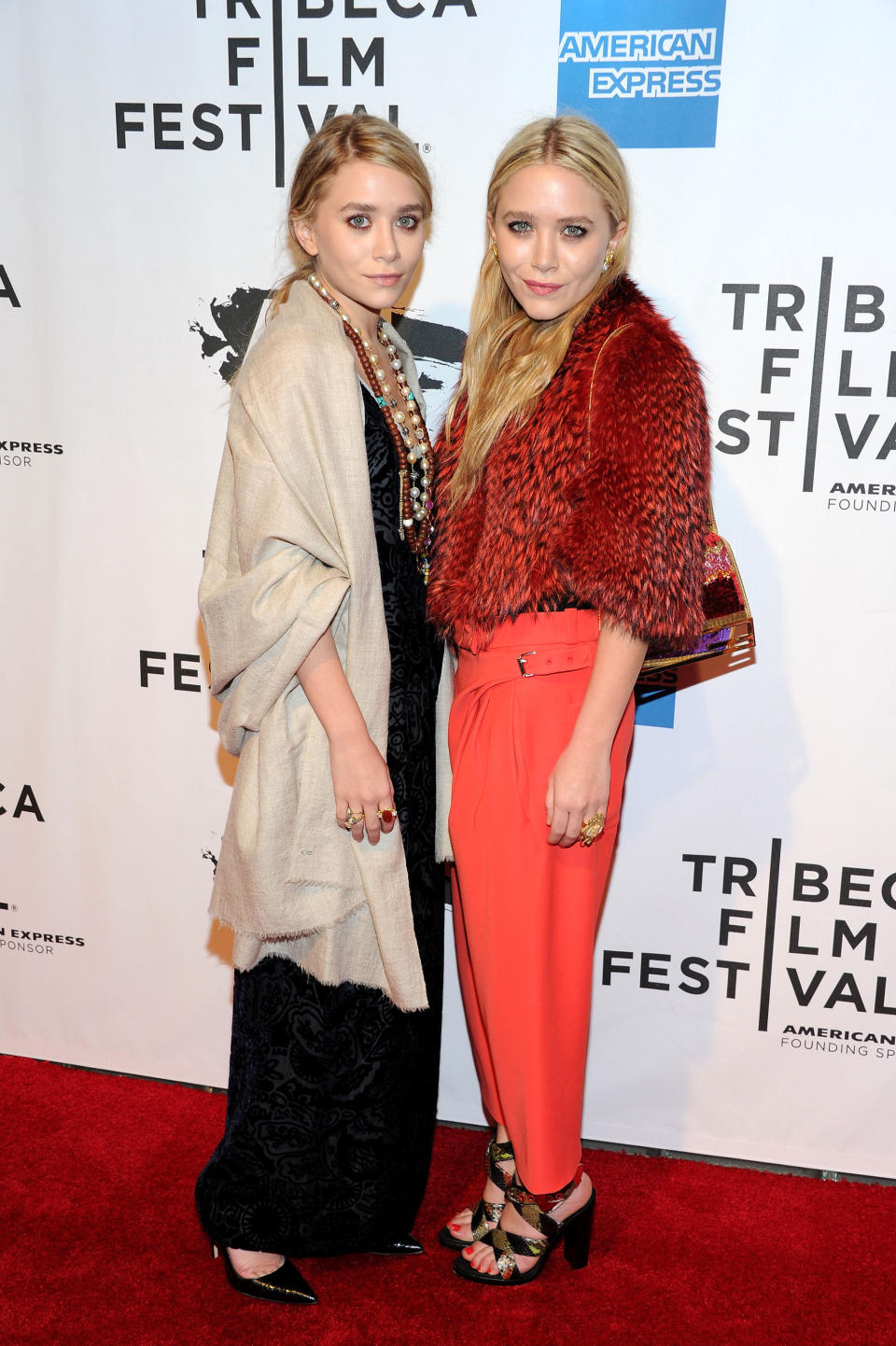 Mary-Kate and Ashley Olsen in old-lady couture