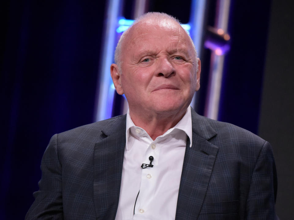 Anthony Hopkins hat seinen Fans auf Twitter eine neue Seite von sich präsentiert. (Bild-Copyright: Richard Shotwell/Invision/AP)