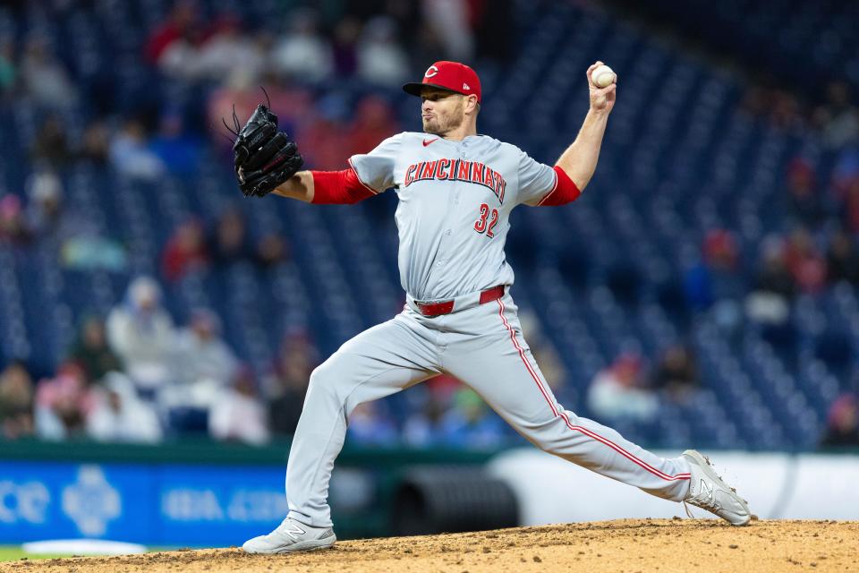 Reliever Justin Wilson came in to relieve starter Frankie Montas with the bases loaded and two outs in the bottom of the sixth inning and got out of the jam to hold the Reds' 3-1 lead.