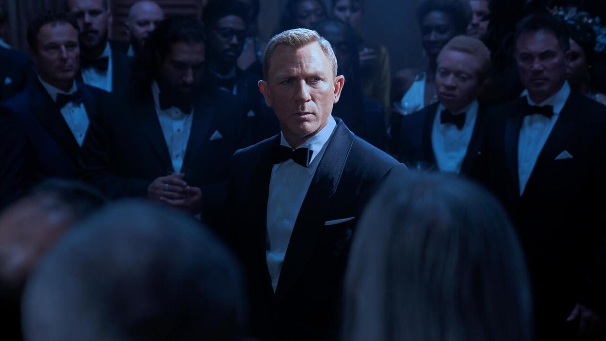 Daniel Craig stars as James Bond in
NO TIME TO DIE, an EON Productions and Metro-Goldwyn-Mayer Studios film Credit: Nicola Dove
Â© 2021 DANJAQ, LLC AND MGM.  ALL RIGHTS RESERVED.
