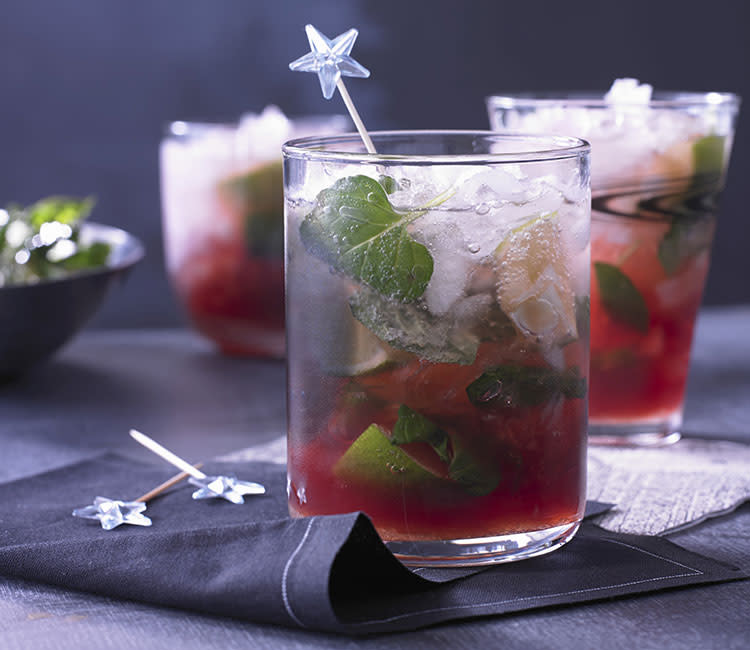 mojito-de-arandanos-con-menta