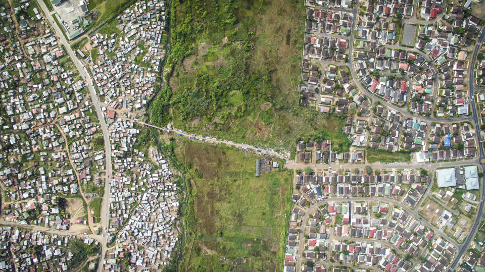 <p>Phoenix and Inanda, Durban, South Africa, 2016. (Photograph by Johnny Miller/Caters News) </p>