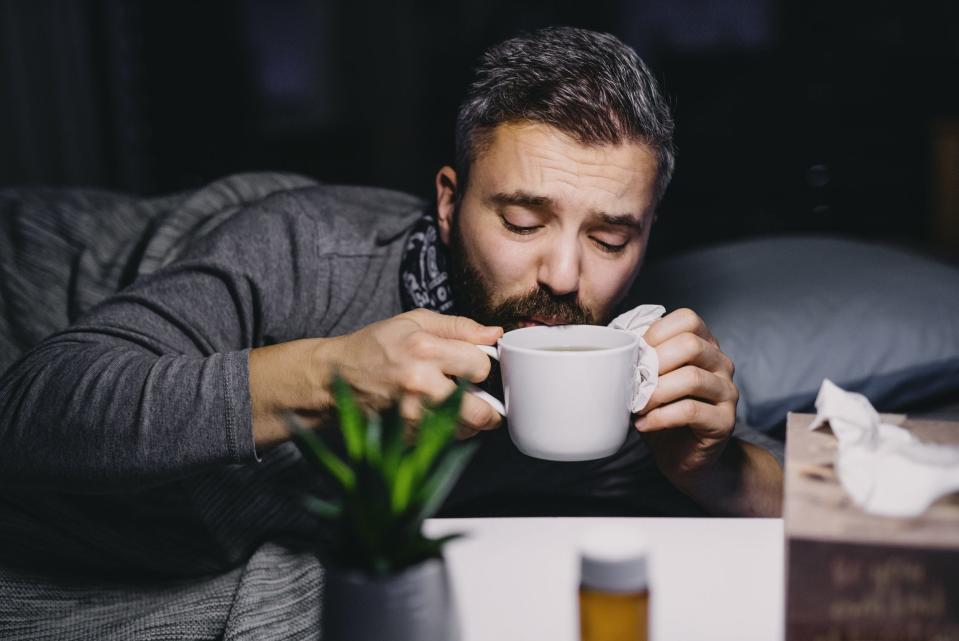 8 Bedtime Drinks That Can Help You Lose Weight