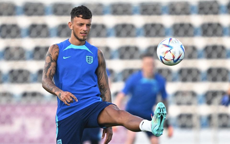 England's defender Ben White takes part in a training session at the Al Wakrah SC Stadium in Al Wakrah, south of Doha, on November 20, 2022, on the eve of the Qatar 2022 World Cup football tournament Group B match between England and Iran. - Paul ELLIS / AFP