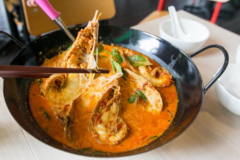 big lazy chop indo curry crayfish bee hoon 3