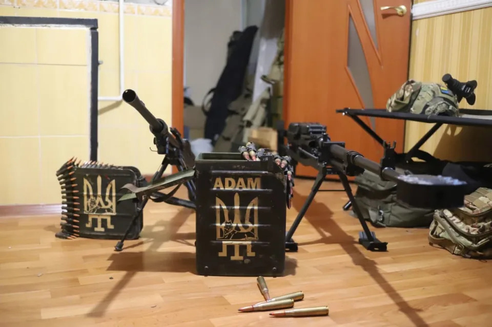 <div class="inline-image__caption"><p>A weapons collection in a barracks in Kramatorsk</p></div> <div class="inline-image__credit">Tom Mutch</div>