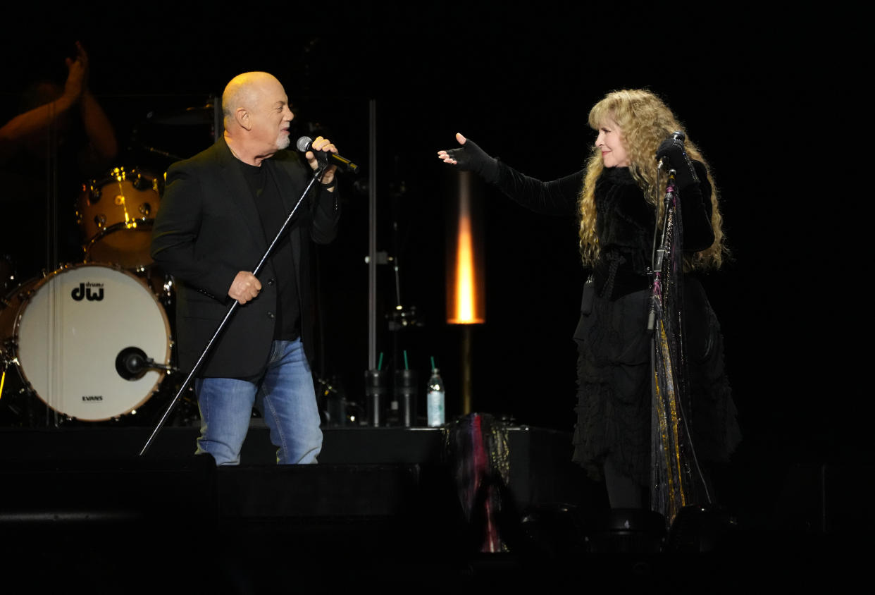 Stevie Nicks performs surprise duet with Billy Joel, pays teary tribute