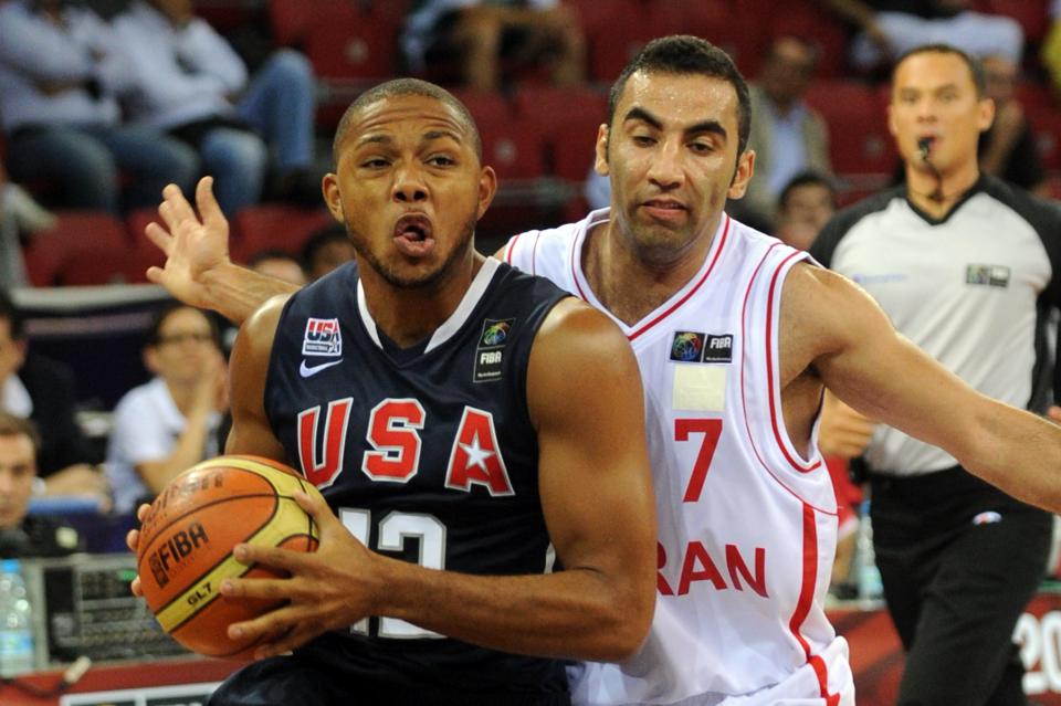 Eric Gordon (L) of the USA vies with Mehdi Kamrany (R) of Iran during the Group B preliminary round match between Iran and the USA at the FIBA World Basketball Championships at the Abdi Ipekci Arena in Istanbul, on September 1, 2010. AFP PHOTO/BULENT KILIC (Photo credit should read BULENT KILIC/AFP/Getty Images)