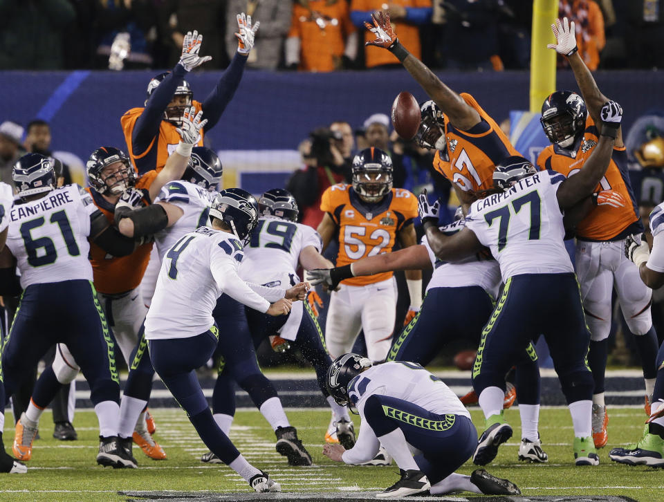 Seattle Seahawks kicker Steven Hauschka (4) kicks a field goal during the first half of the NFL Super Bowl XLVIII football game against the Denver Broncos Sunday, Feb. 2, 2014, in East Rutherford, N.J. (AP Photo/Gregory Bull)
