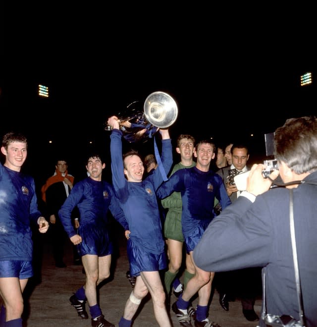 Nobby Stiles celebrates Mancheser United's European Cup final victory over Benfica in 1968