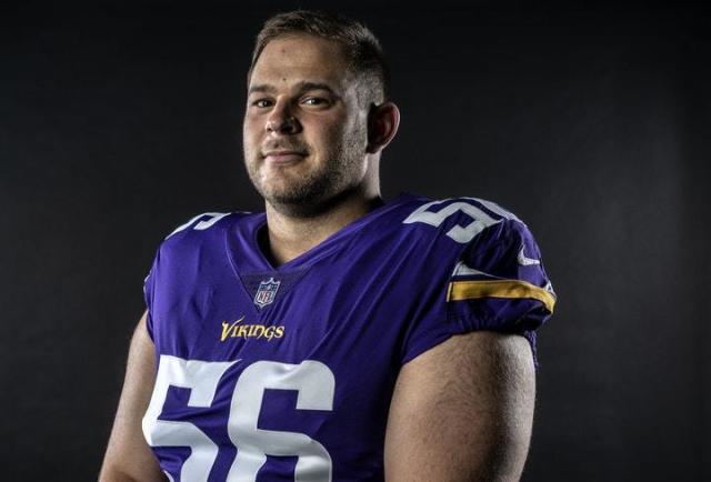 Vikings once again without starting center Garrett Bradbury