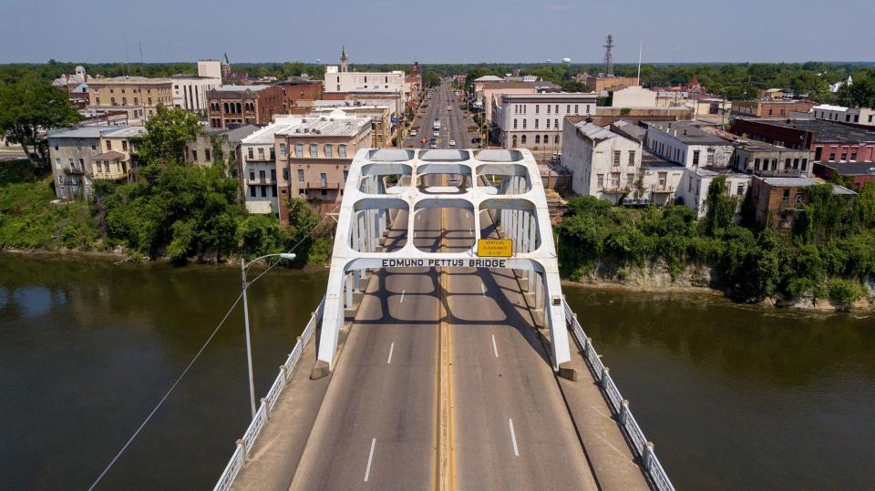 Edmund Pettus Bridge, Selma, Alabama, USA