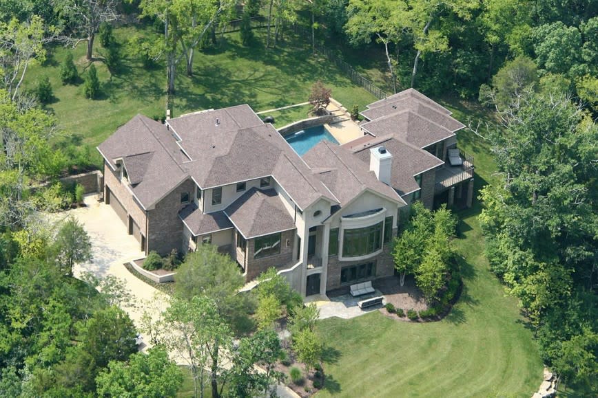 <p>Da Keith ein Country Music Star ist, besitzt das Paar auch dieses luxuriöse Anwesen in Nashville.<br> Bild: Splash </p>