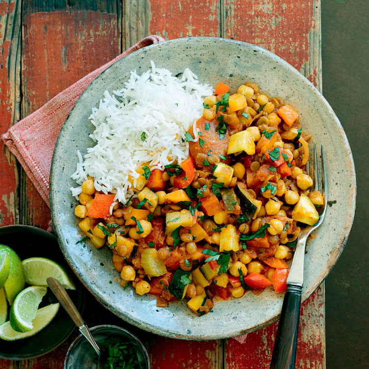 Ensalada de arroz, garbanzos y lentejas