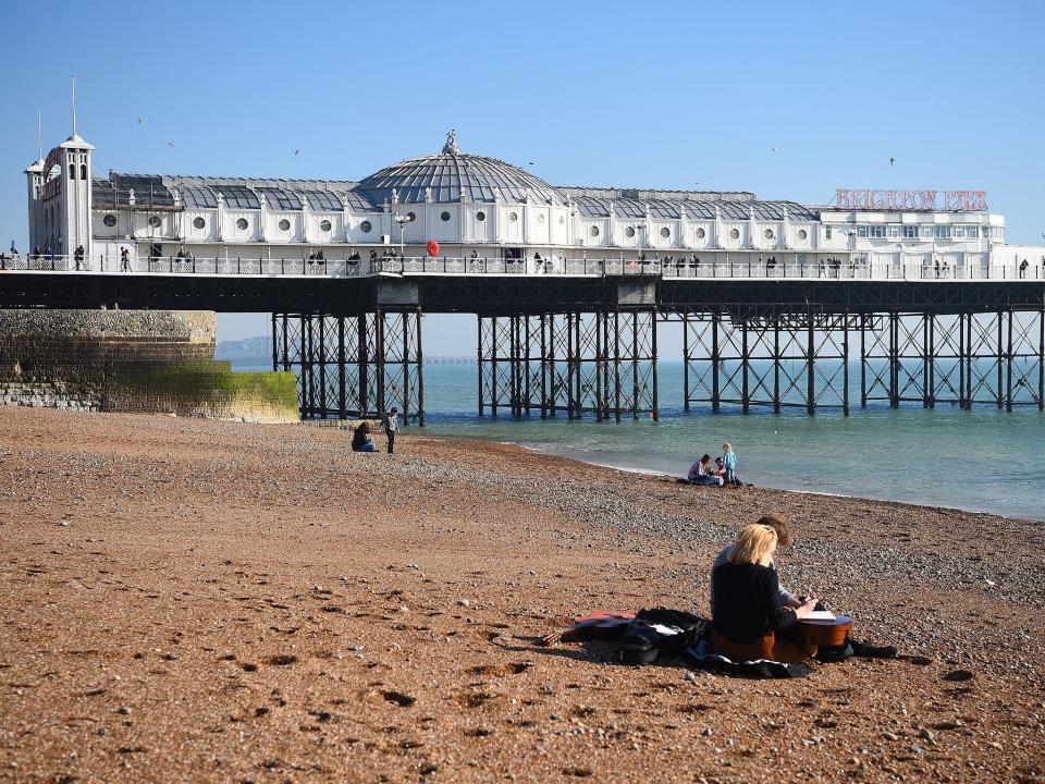 UK weather forecast: Plume of warm air could see hottest February day ever recorded