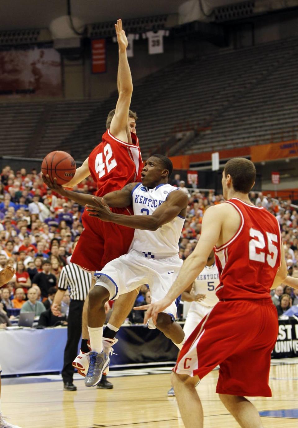 Current Pennsylvania head coach Steve Donahue has coached against Kentucky once before. In the 2010 NCAA Tournament round of 16, UK defeated the Big Red 62-45. In the picture, Kentucky guard Eric Bledsoe scored on a drive past Cornell’s Mark Coury, a former UK player.