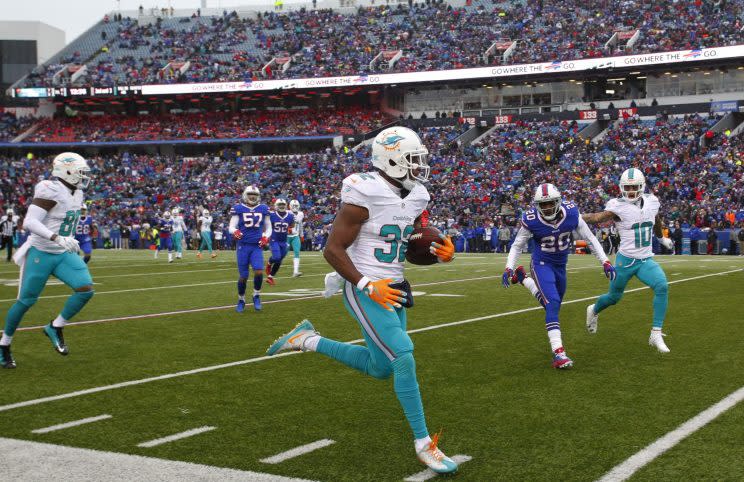 The Dolphins won their 10th game, beating the Bills in overtime. (AP)