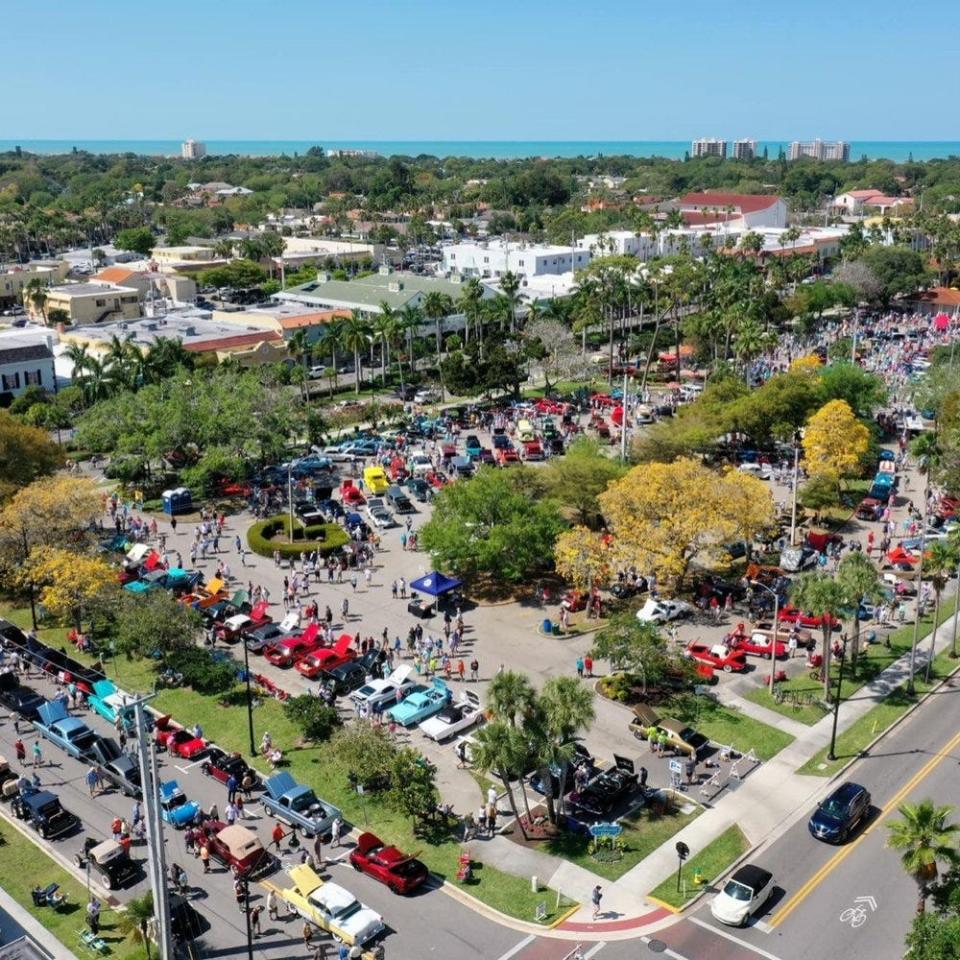 The 34th annual Venice Antique Automobile Club of America Car Show is Sunday.