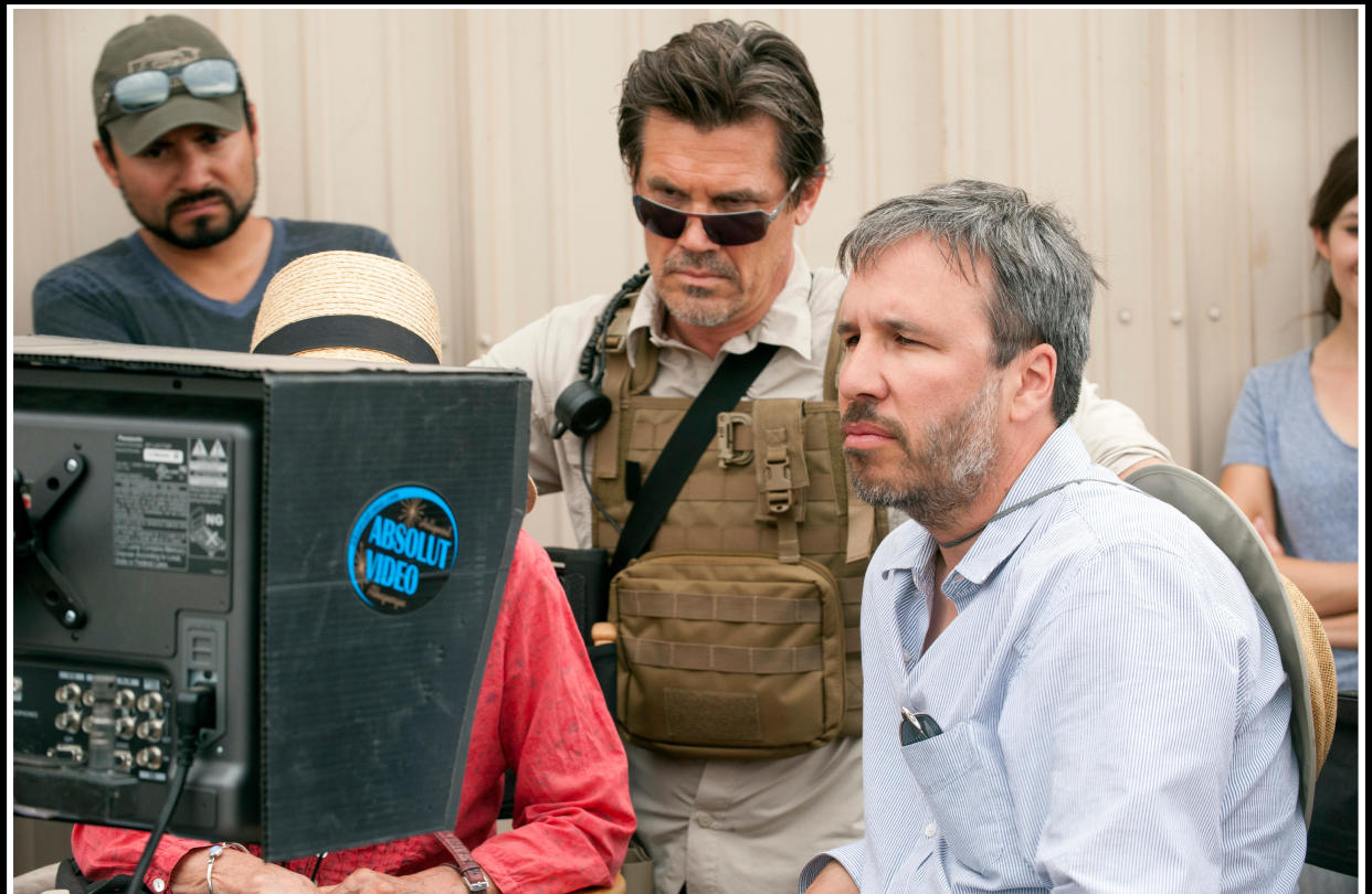 Prod DB © Black Label Media - Thunder Road Pictures / DR SICARIO de Denis Villeneuve 2015 USA avec Josh Brolin et Denis Villeneuve sur le tournage