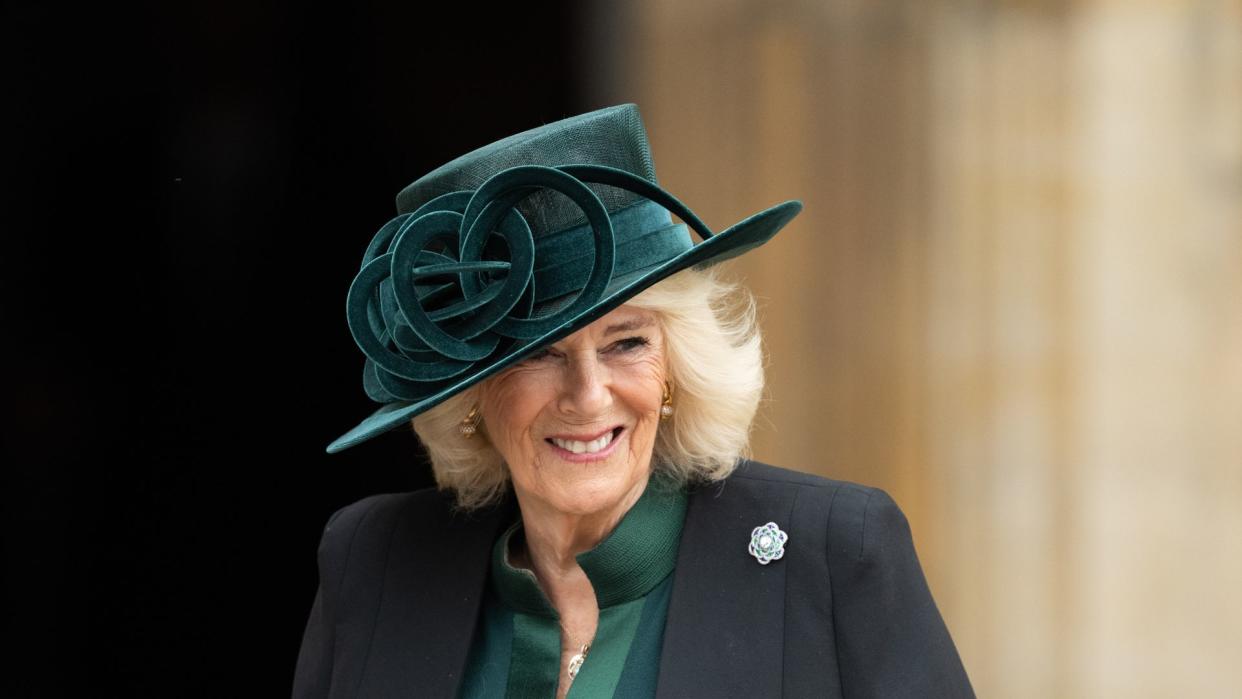 queen camilla in emerald green 