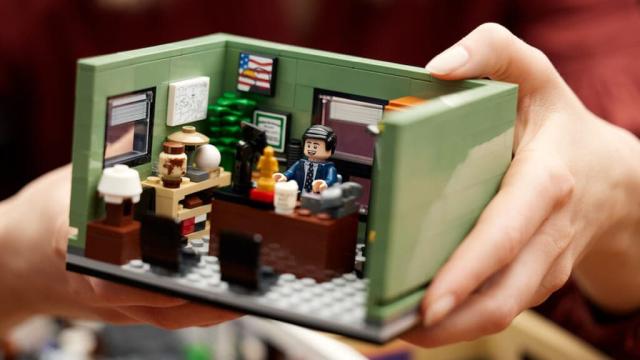 The Office' Gets a $120 Lego Set Featuring 'World's Best Boss' Mug and  Jim's Teapot (Video)