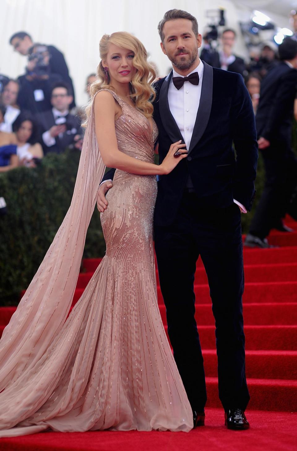 Blake Lively and Ryan Reynolds in 2014 (Getty Images)