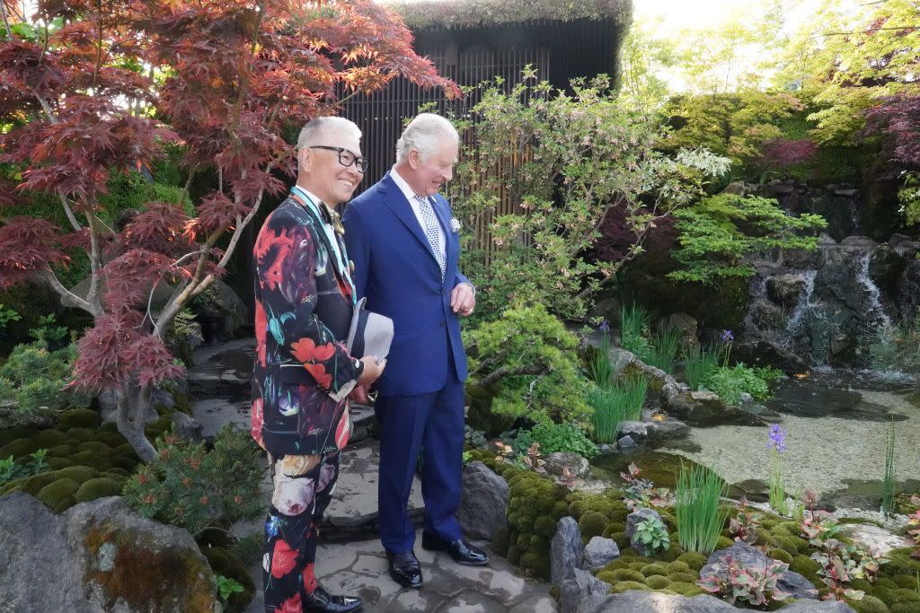 king charles iii and queen camilla visit the 2023 chelsea flower show