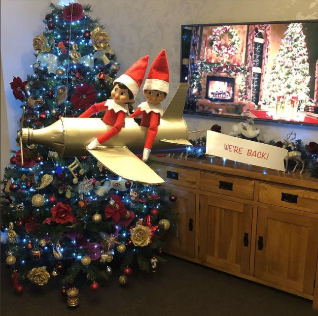 <p>Welcome back the elves in style this year — flying in on a vintage soda bottle aircraft, complete with little propellers.</p><p>Source: <a href="https://www.instagram.com/p/CIUBzfbldRW/" rel="nofollow noopener" target="_blank" data-ylk="slk:@the_adventures_of_elf_trixibel" class="link "><strong>@the_adventures_of_elf_trixibel</strong></a></p>