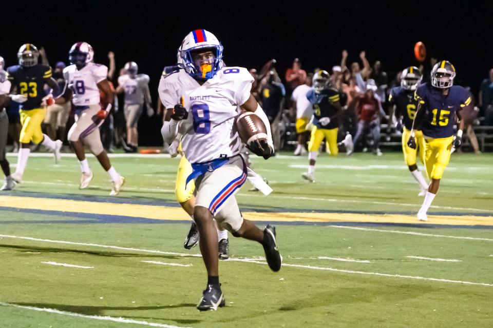 Rahamaan Rinkin (8) returns a kickoff during Bartlett's 42-31 win over Lausanne on Friday September 9, 2022