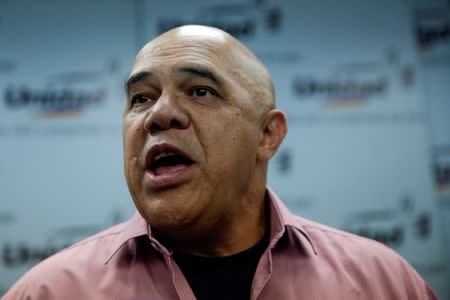 Jesus Torrealba, secretary of Venezuela's coalition of opposition parties (MUD), talks to the media during a news conference in Caracas, Venezuela September 22, 2016. REUTERS/Marco Bello