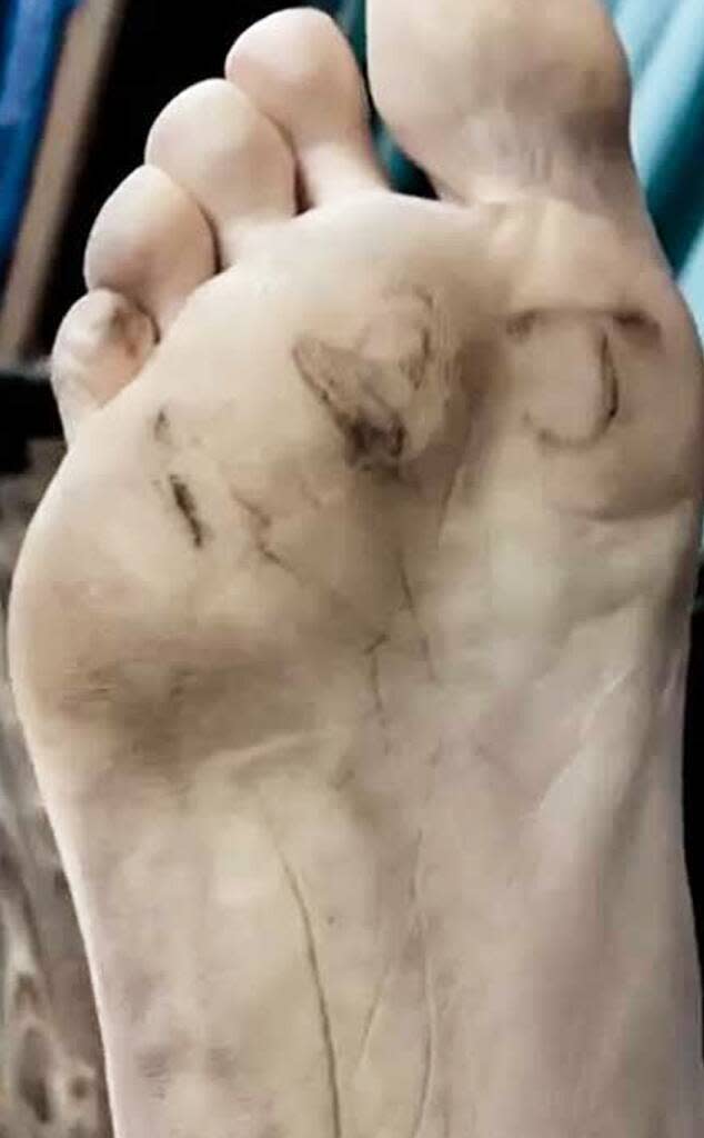 Whitney Cummings, Jennifer Aniston foot tattoo